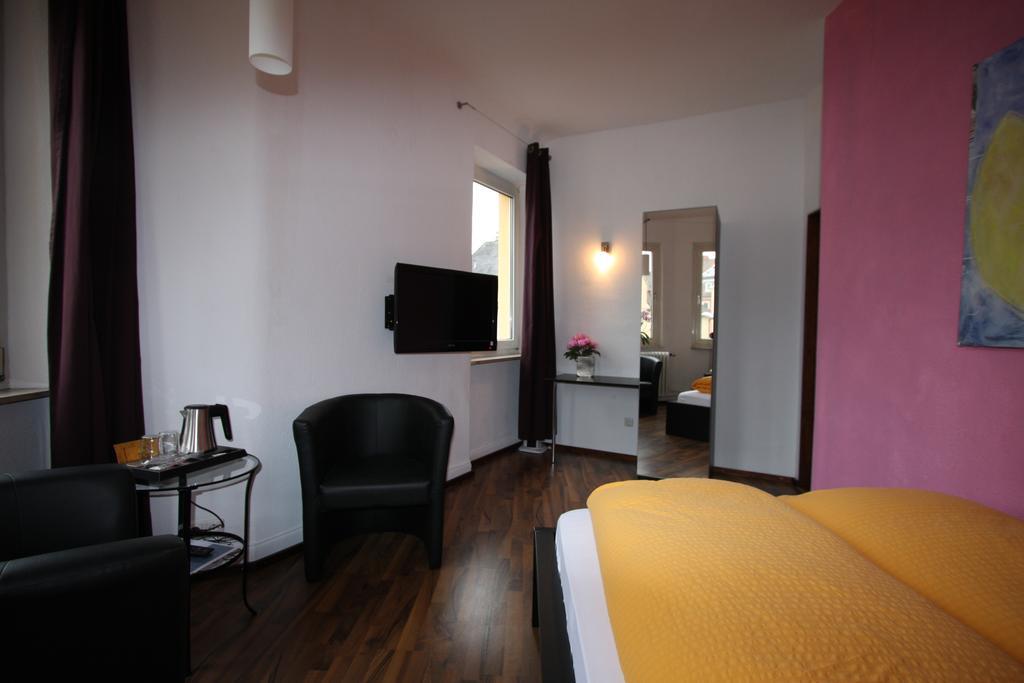 Stadthotel Kleiner Berg FDH Esterno foto